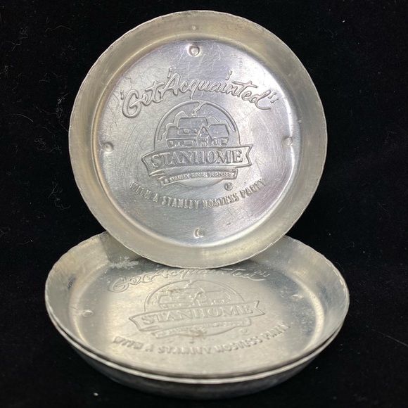 Vintage GUC Set of 3, Stanhome “Get Acquainted” Aluminum Drink Coasters - Picture 3 of 14